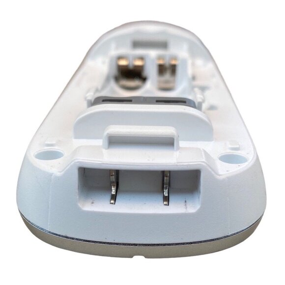 Panasonic Cordless Phone & Charger System KX-TGC210 - Picture 8 of 8